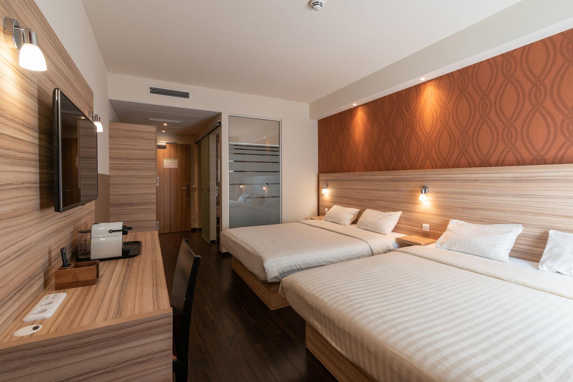 Star G Premium Domagkstraße Hotel 3*