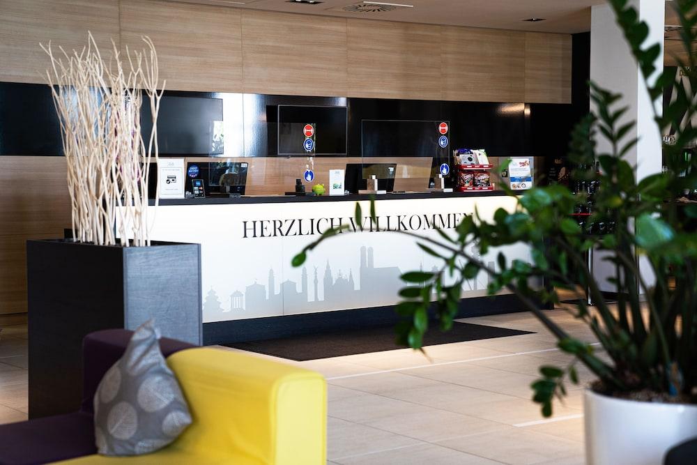 Star G Premium Domagkstraße Hotel 3*